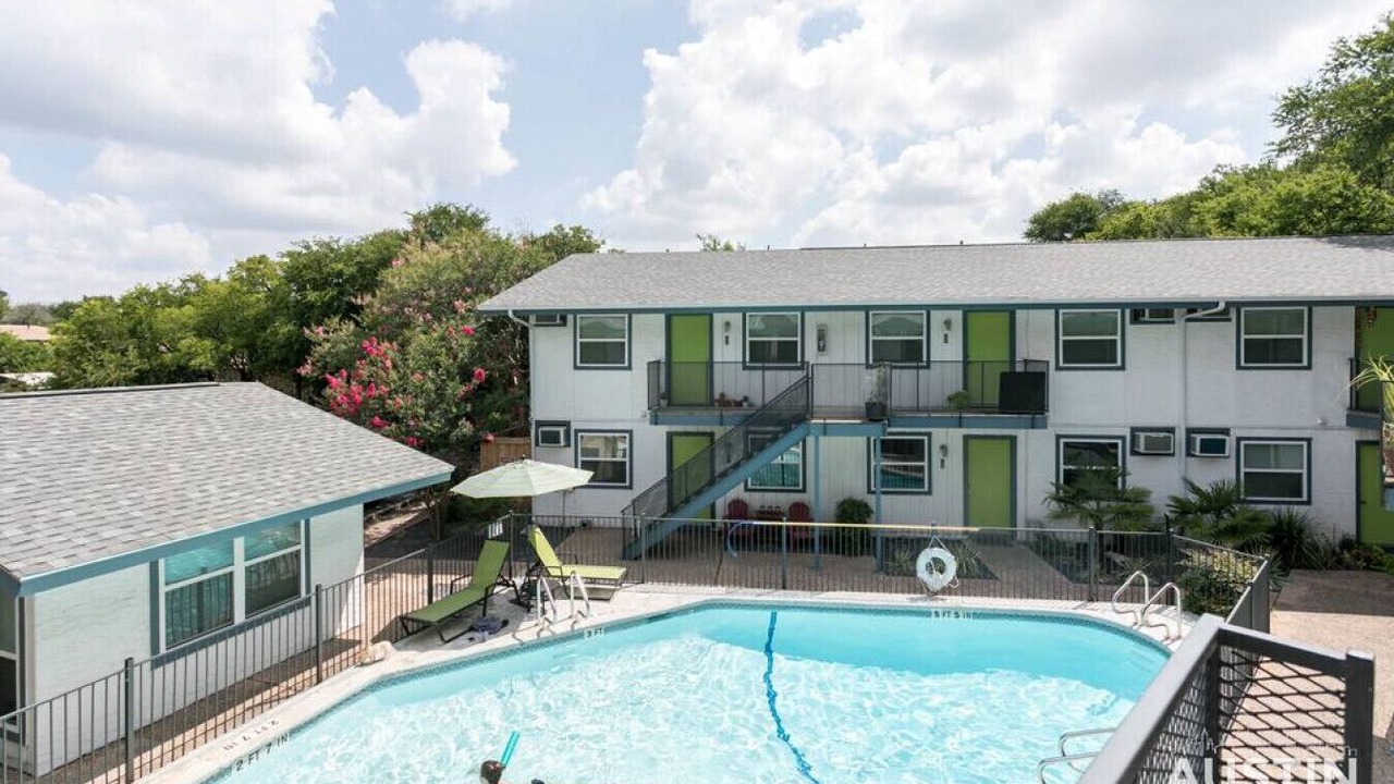 Photo of Outdoor in Barton Hills