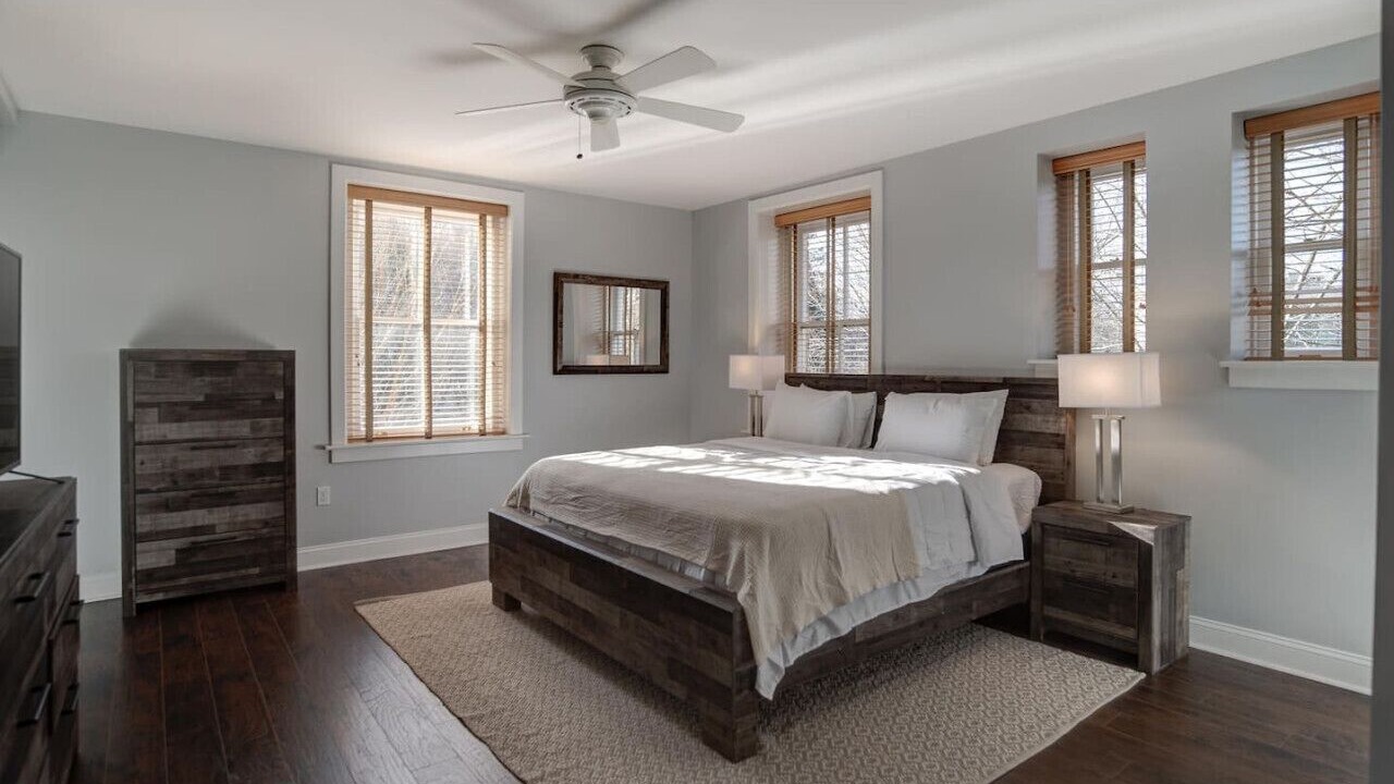 Photo of Bedroom in Asheville