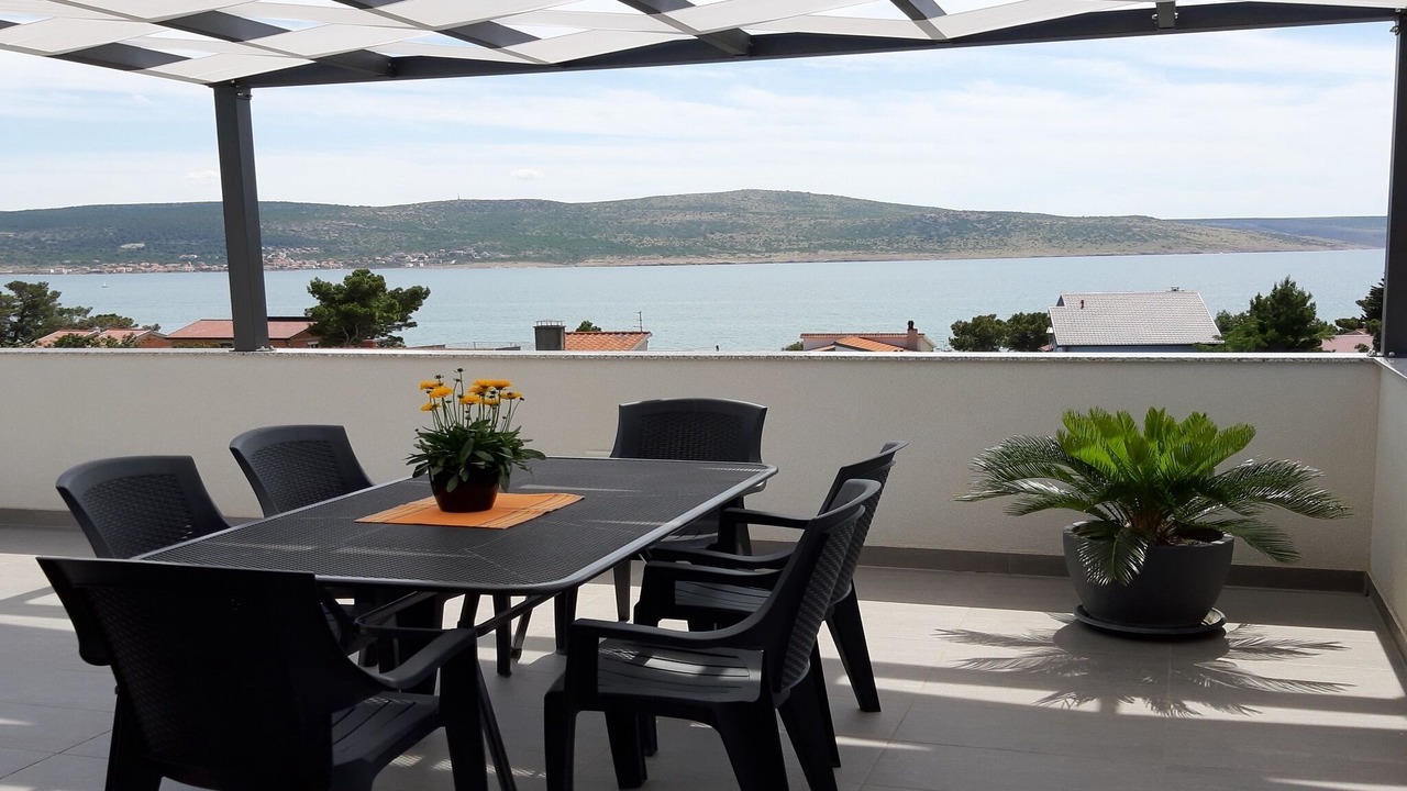 Photo of Outdoor in Seline