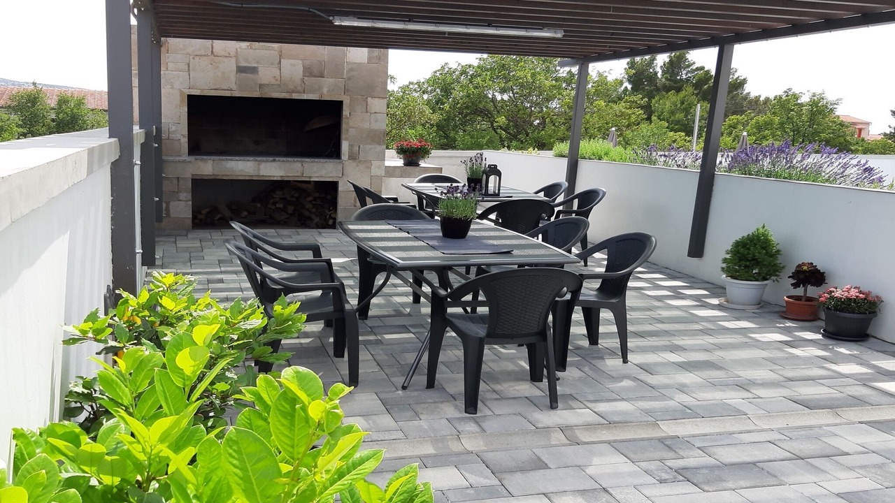 Photo of Outdoor in Seline