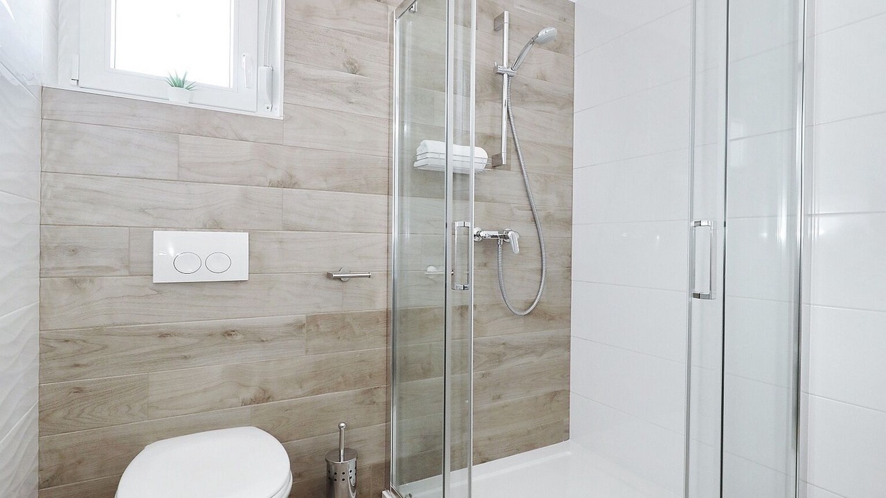 Photo of Bathroom in Seline