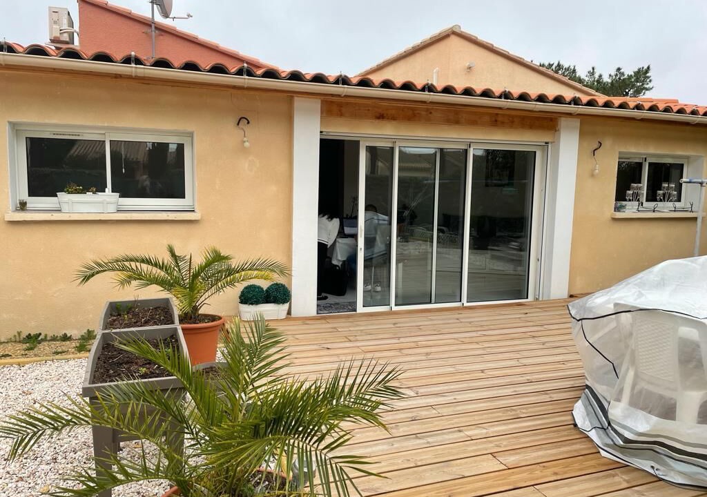 Photo of Patio Balcony in Saint-Cyprien Plage