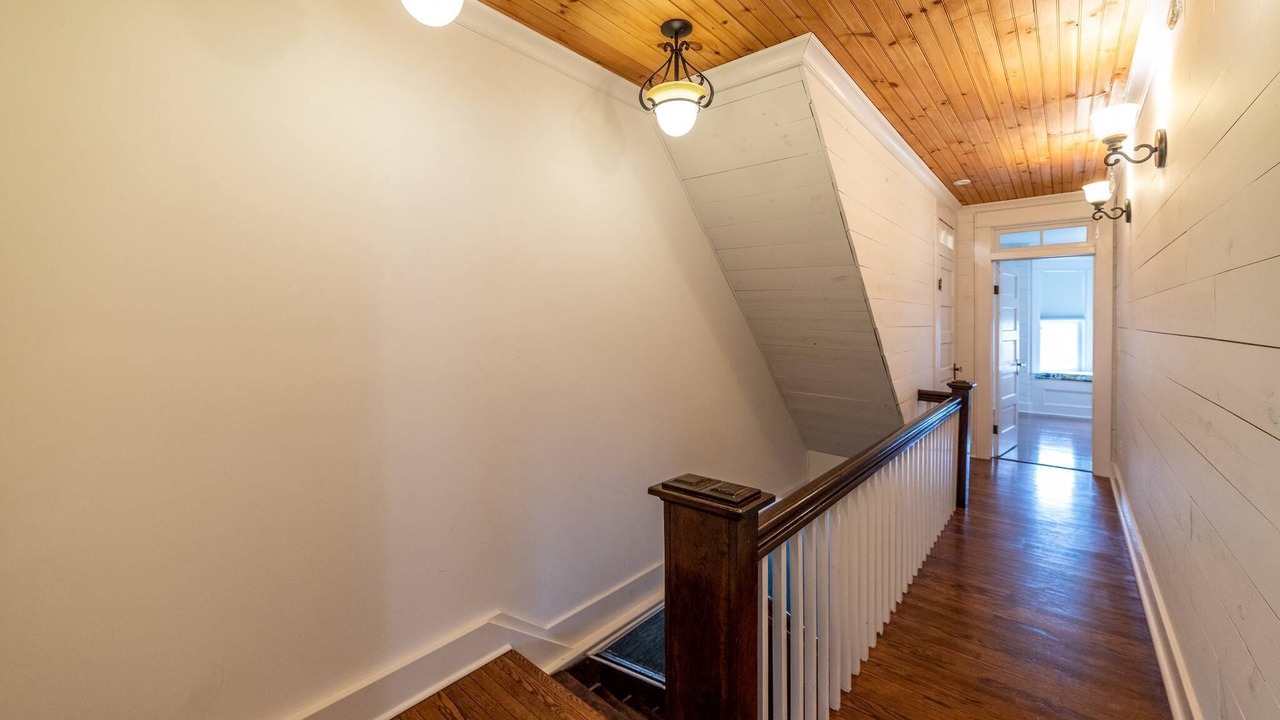 Photo of Others in Sea Cottage Addition