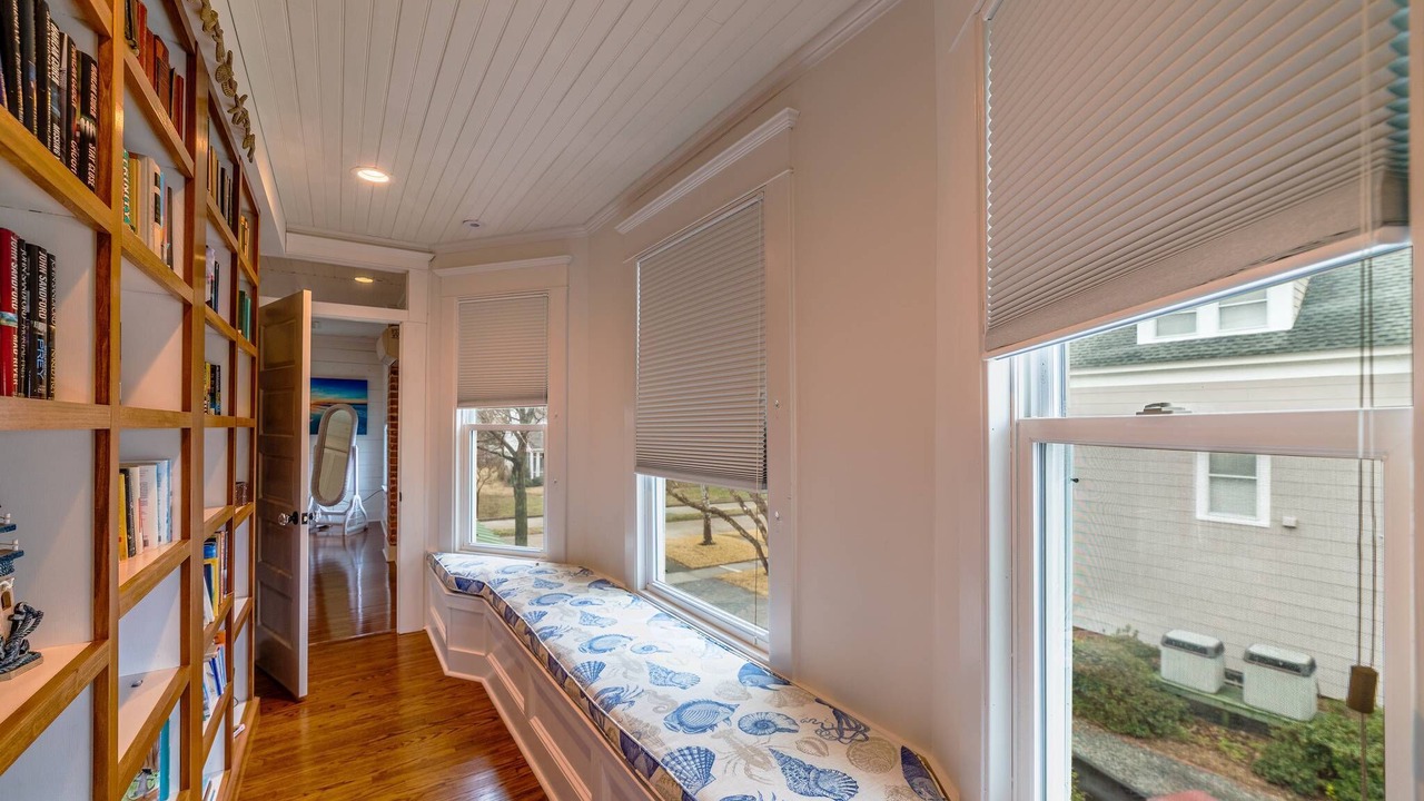 Photo of Others in Sea Cottage Addition