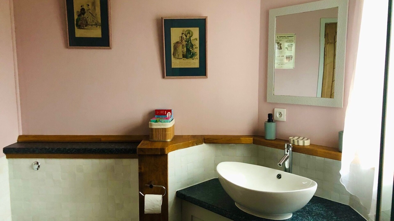 Photo of Bathroom in Saint-Jeanvrin