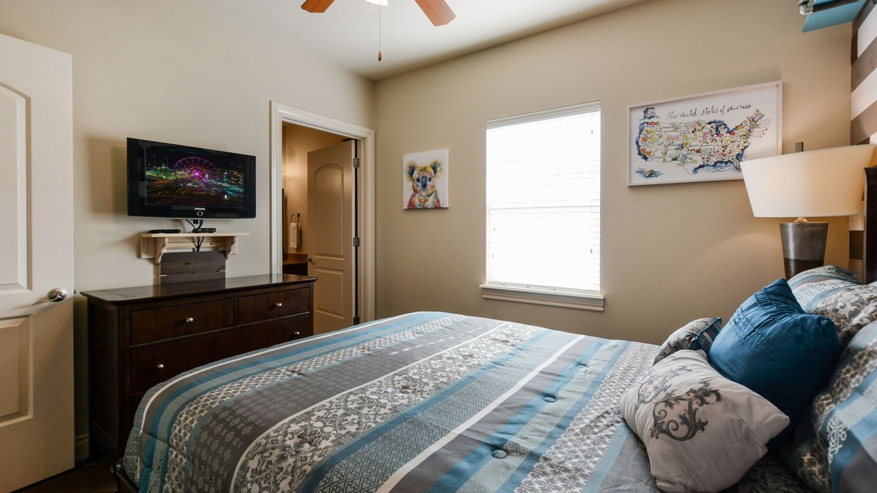 Photo of Bedroom in Branson