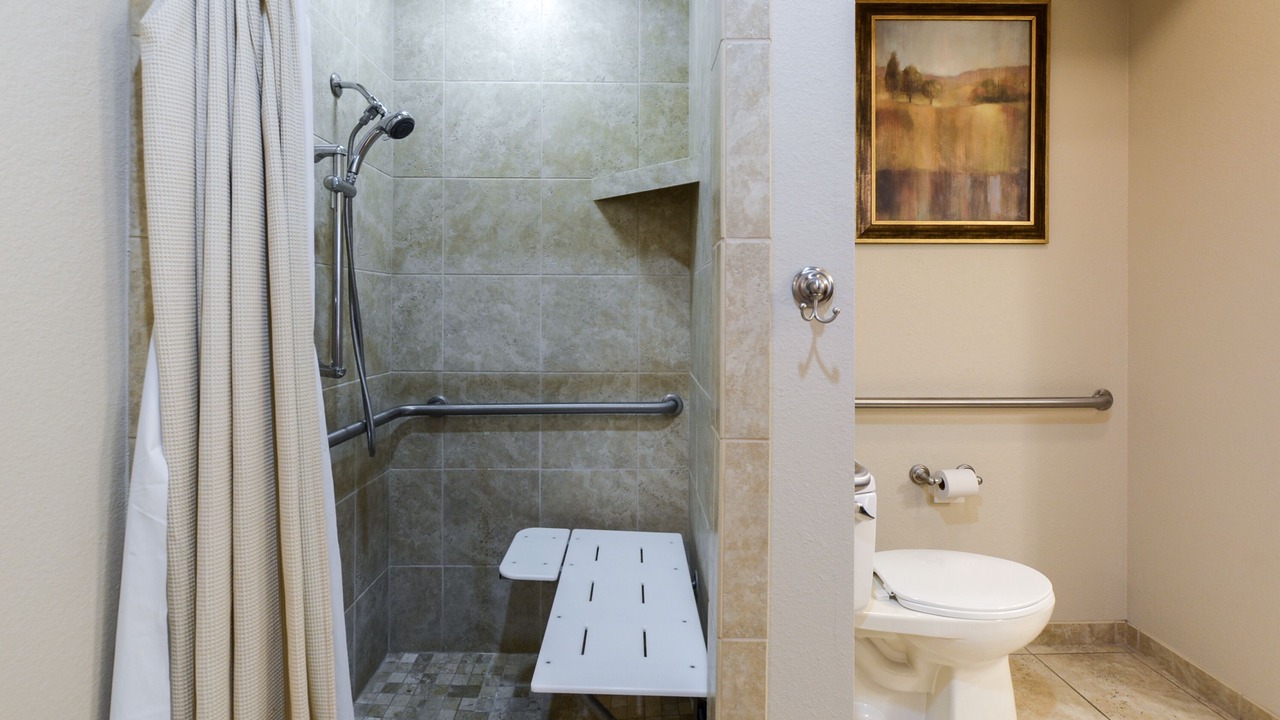 Photo of Bathroom in Branson