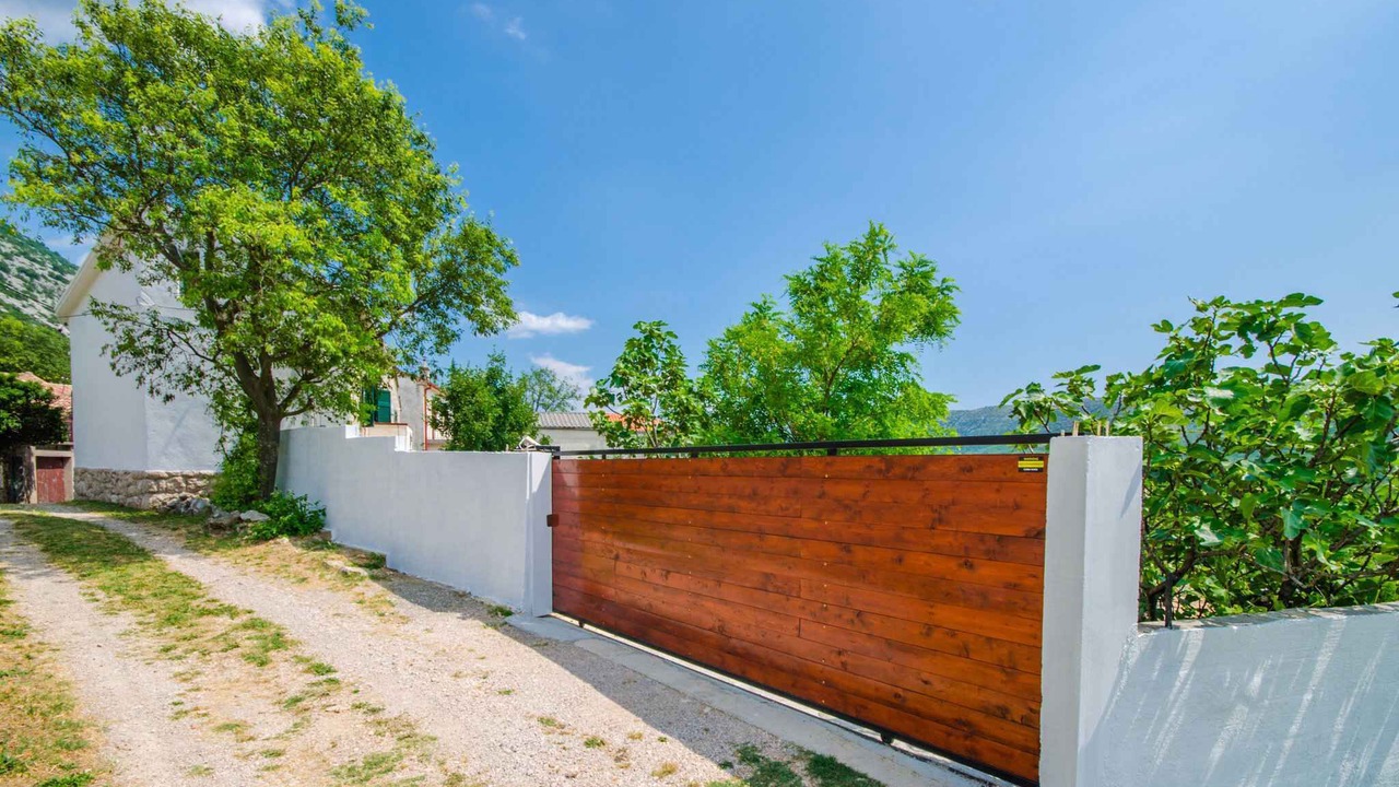Photo of Outdoor in Drivenik