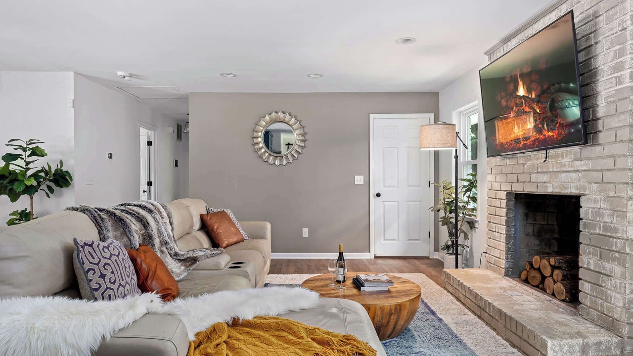 Photo of Bedroom in Tucker