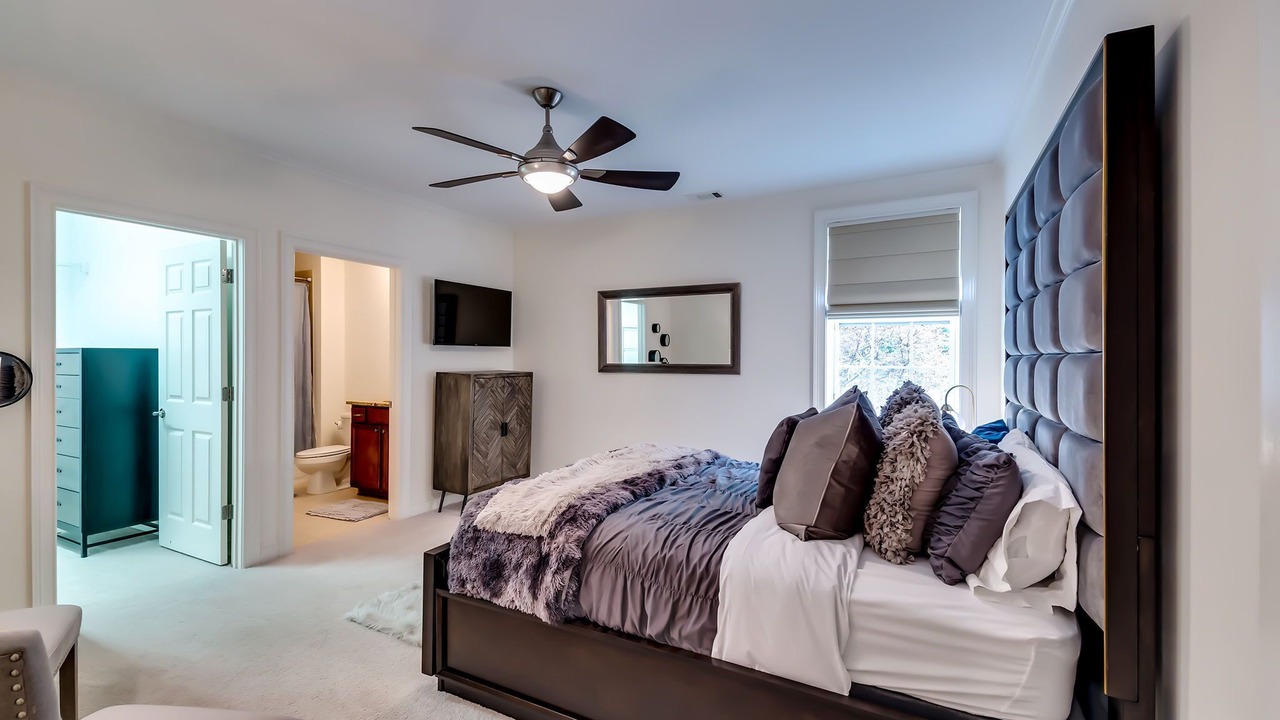 Photo of Bedroom in Buckhead