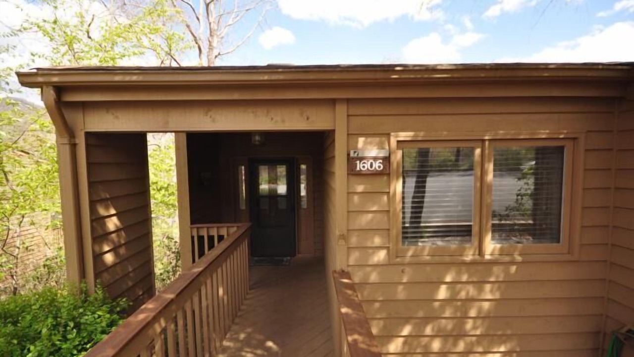 Photo of Outdoor in Lake Lure