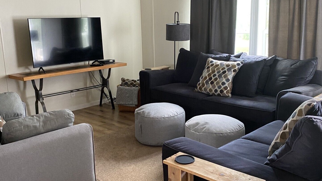 Photo of Livingroom in Bradford