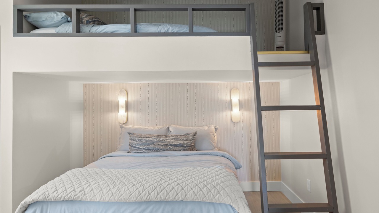 Photo of Bedroom in Indian Rocks Beach