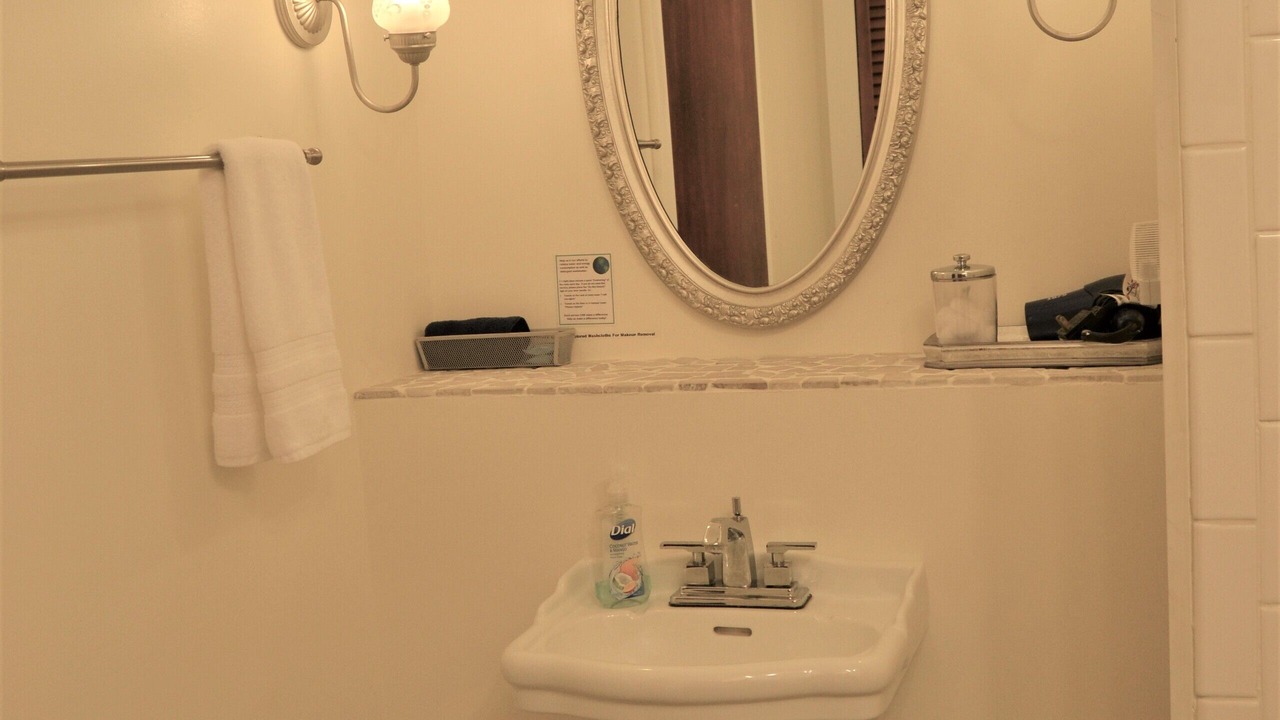 Photo of Bathroom in Hermann