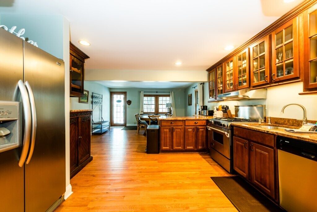 Photo of Others in Harbert