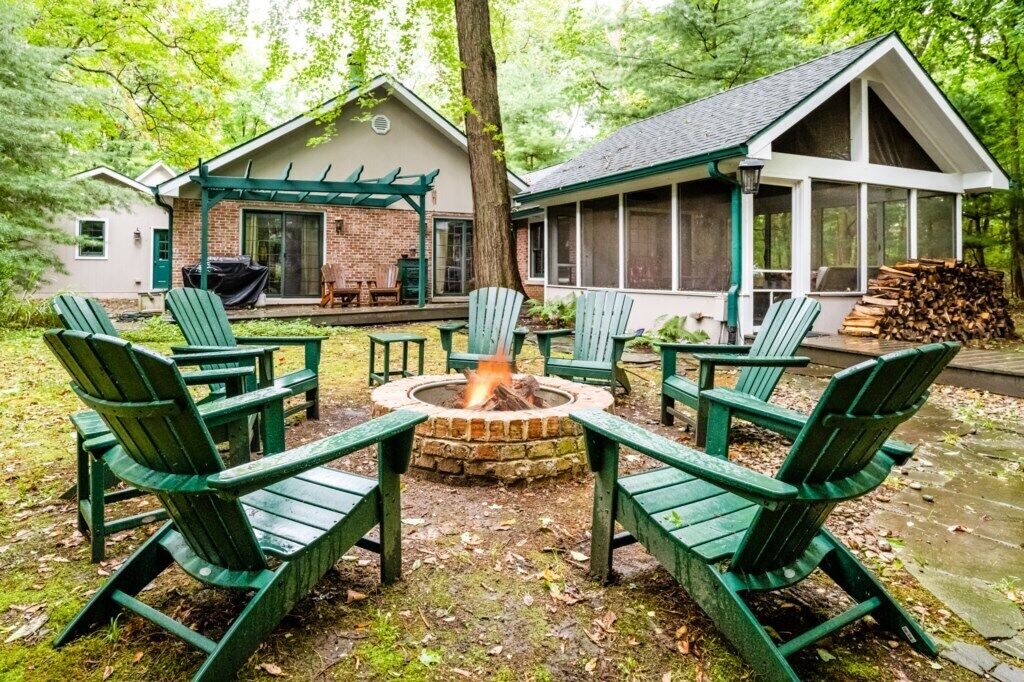 Photo of Others in Harbert