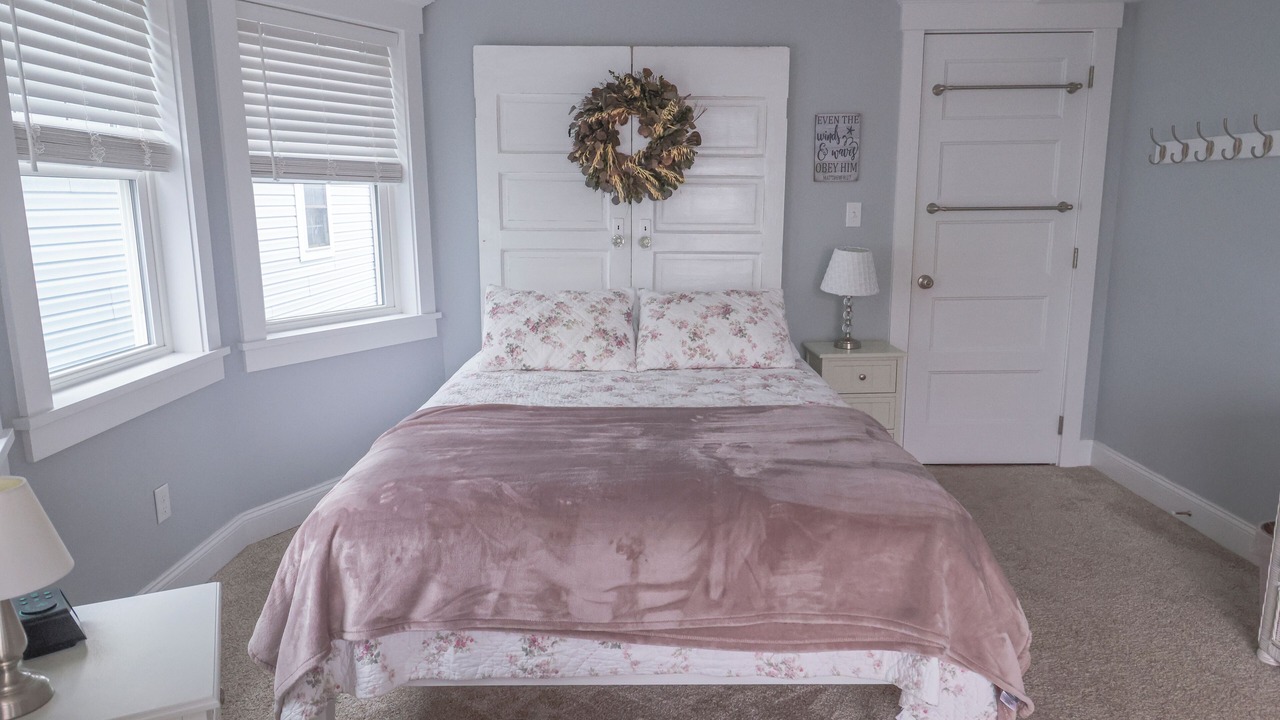 Photo of Bedroom in North End