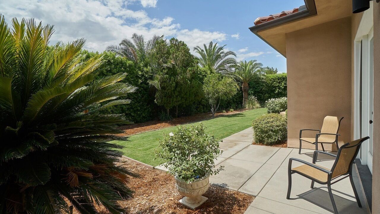 Photo of Patio Balcony in The Movie Colony