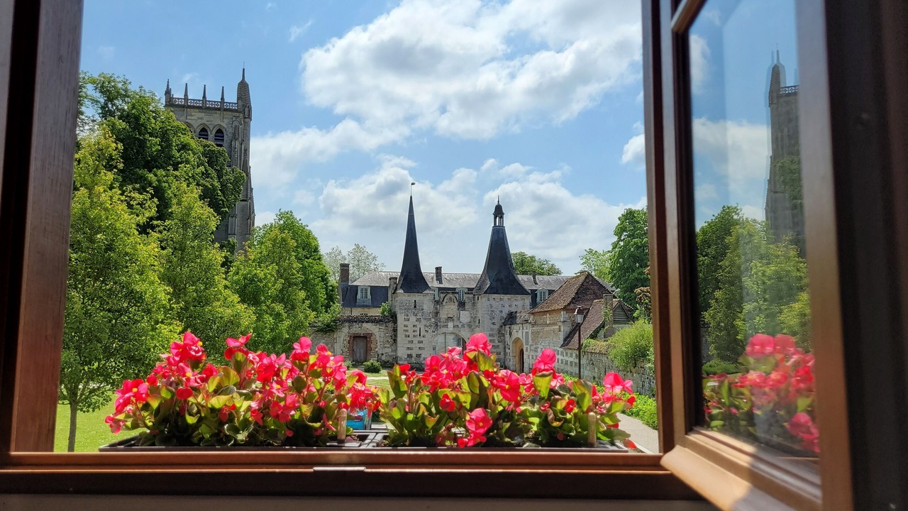 Photo of Others in Le Bec-Hellouin