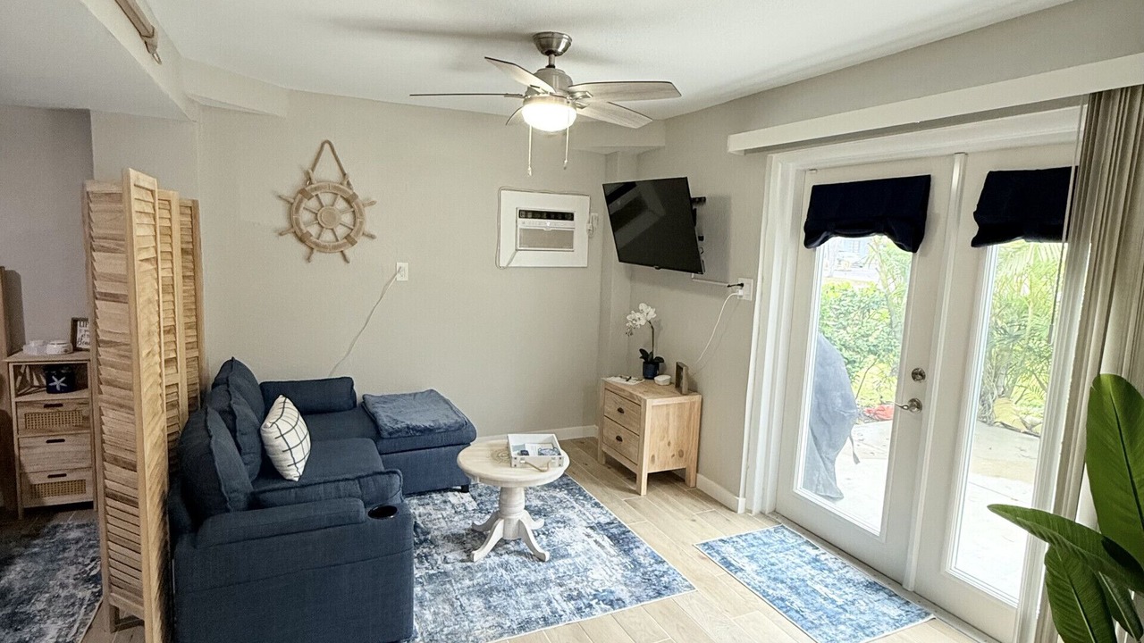 Photo of Livingroom in Indian Rocks Beach