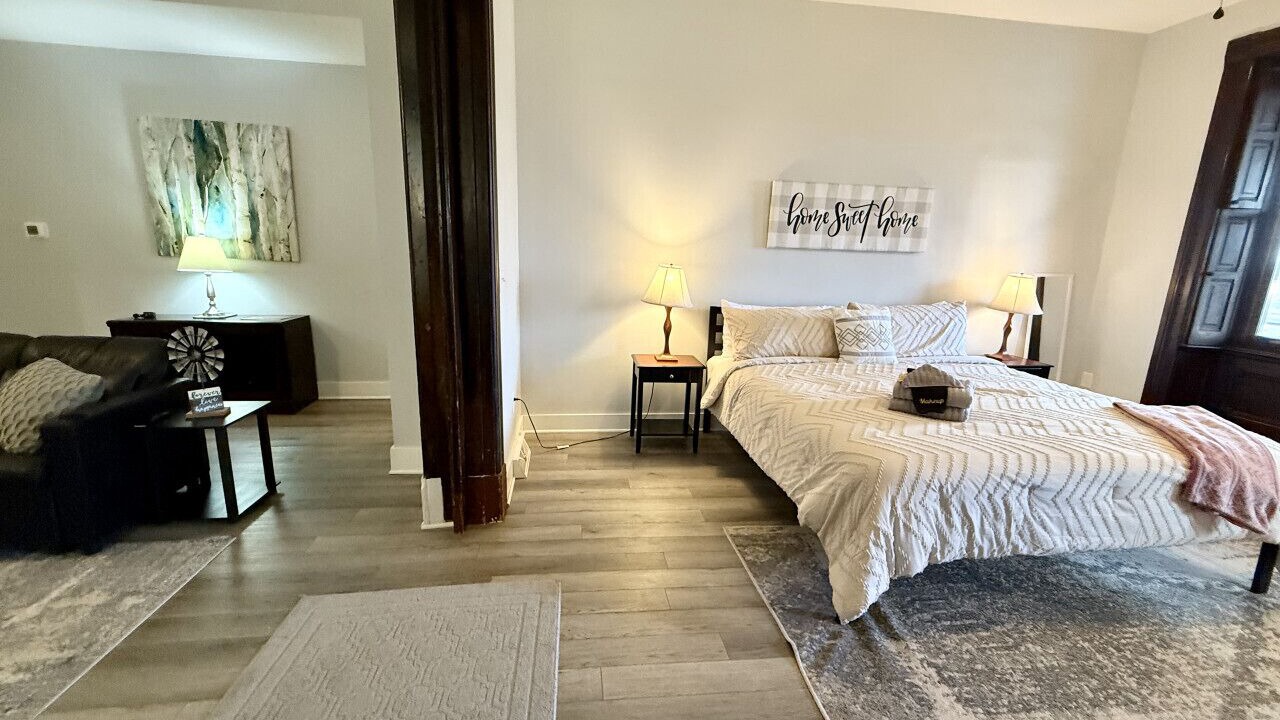 Photo of Others in South Side Slopes