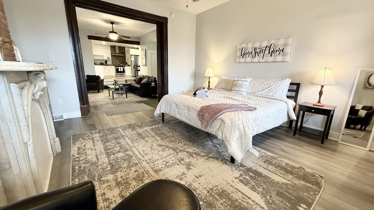 Photo of Others in South Side Slopes