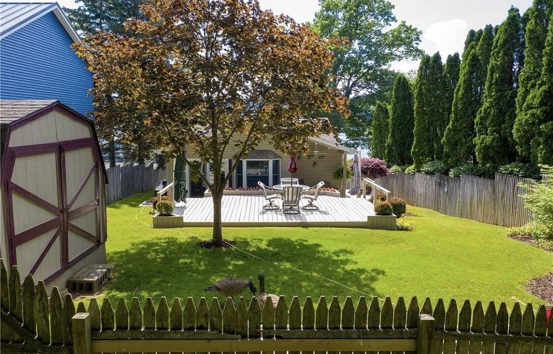 Photo of Patio Balcony in Conesus