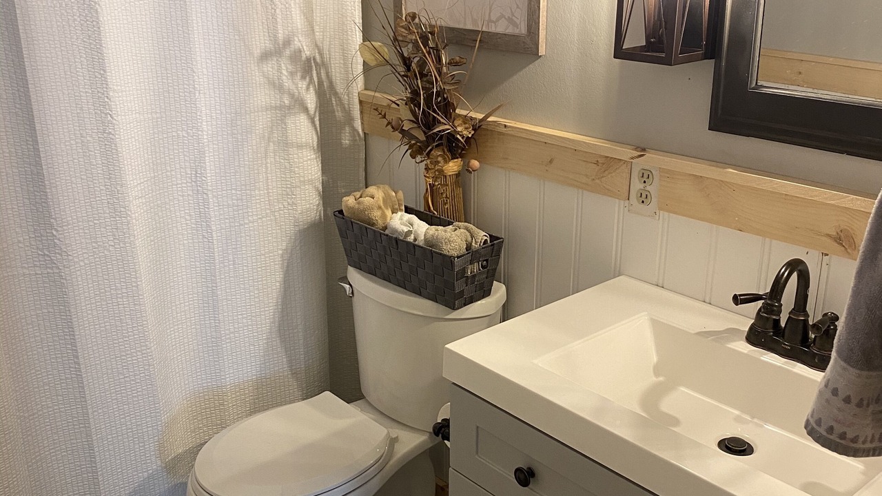 Photo of Bathroom in Conesus