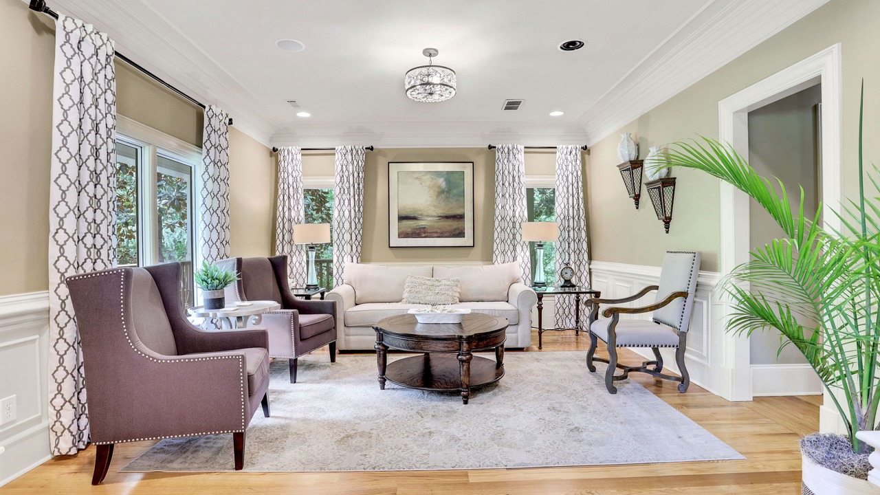 Photo of Livingroom in Flowery Branch