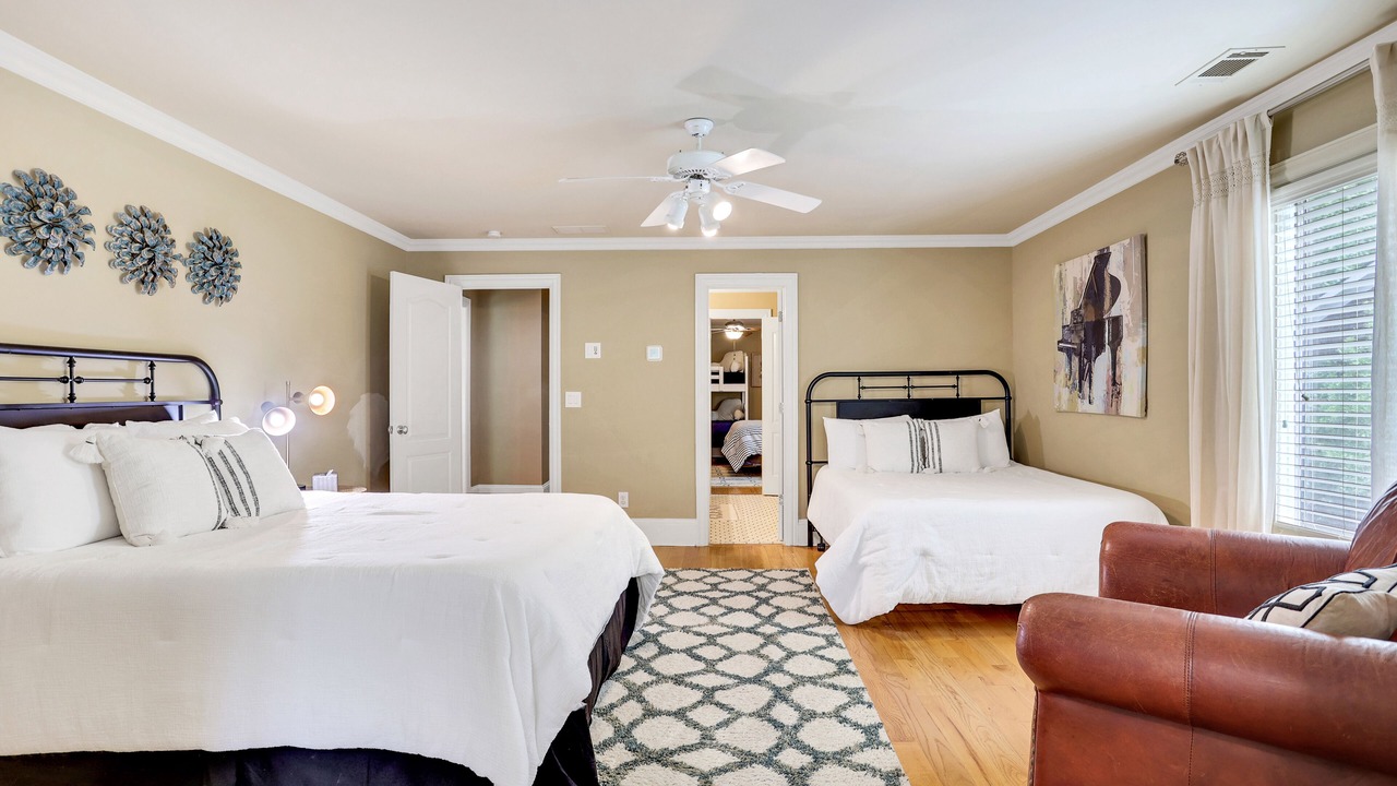 Photo of Bedroom in Flowery Branch