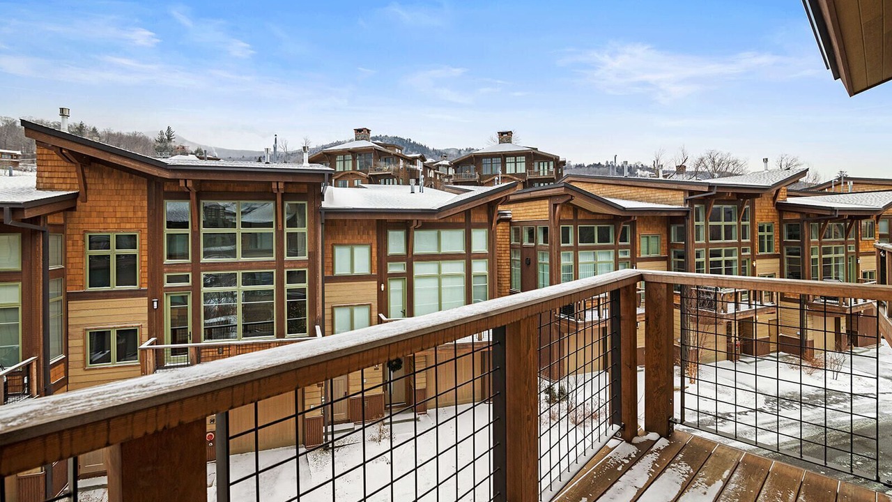 Photo of Patio Balcony in Spruce Peak