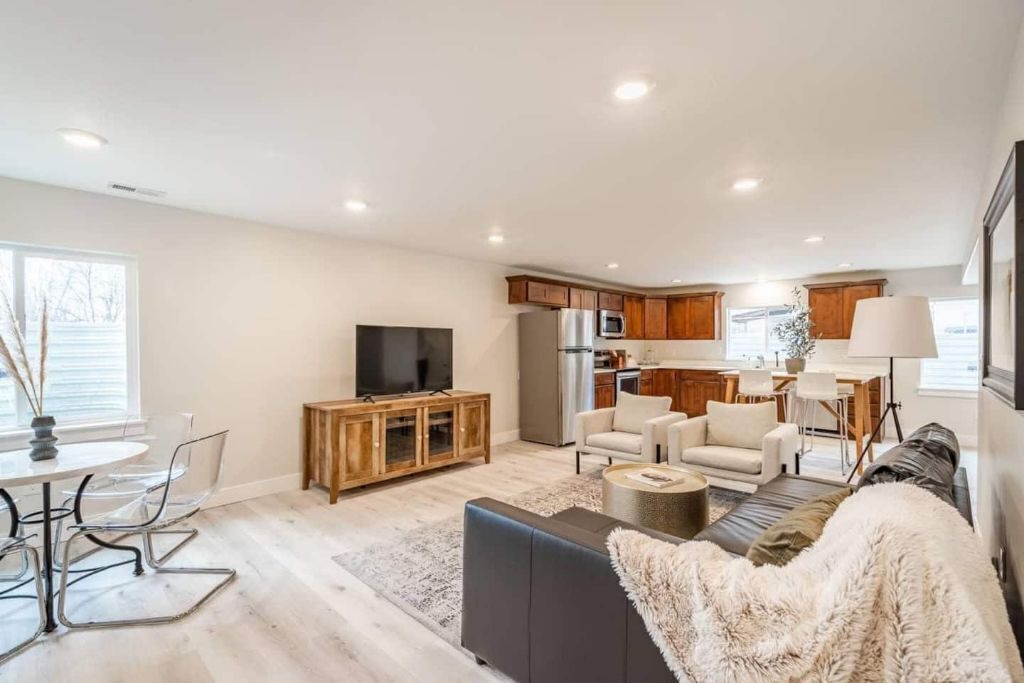Photo of Livingroom in Pleasant Grove