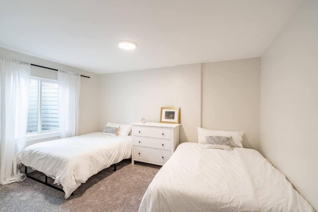 Photo of Bedroom in Pleasant Grove