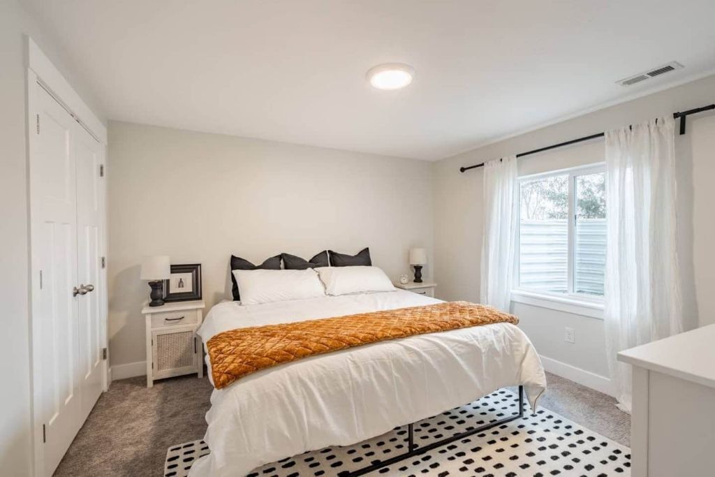 Photo of Bedroom in Pleasant Grove