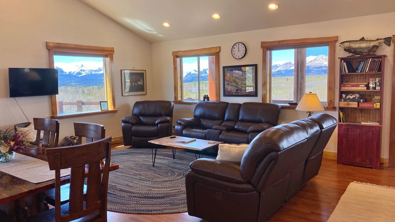 Photo of Livingroom in Babb