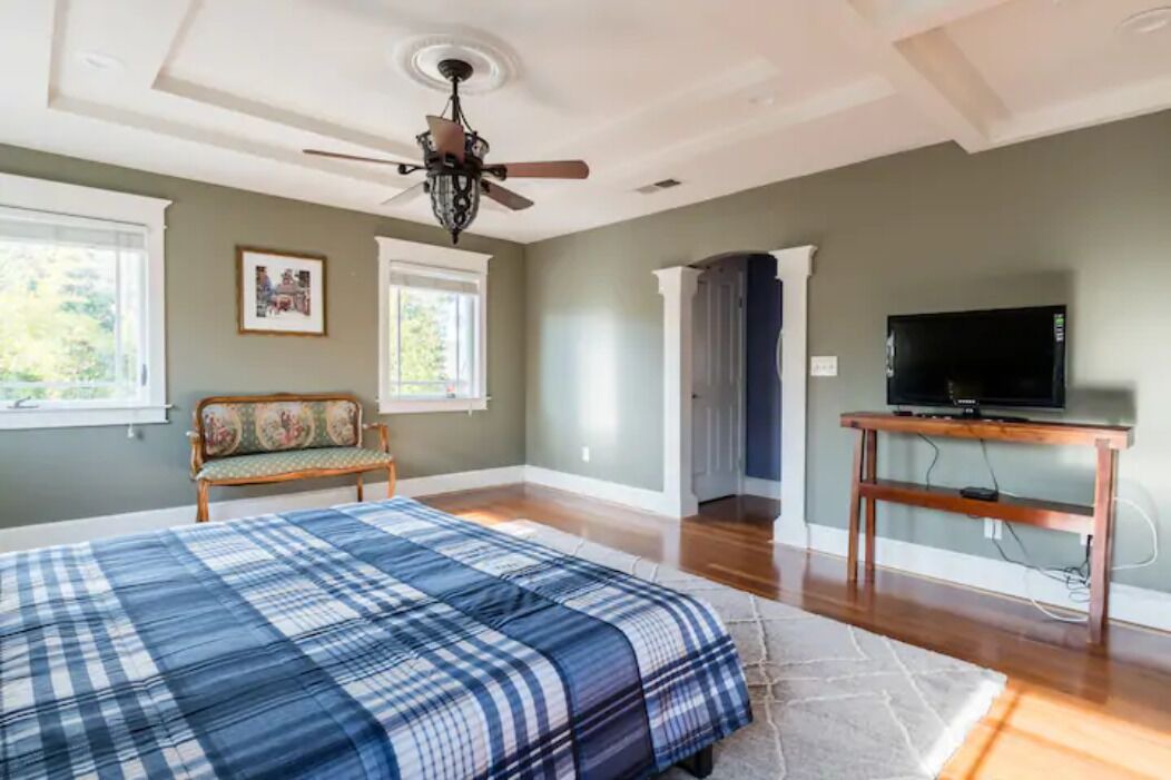 Photo of Bedroom in Shoreline West