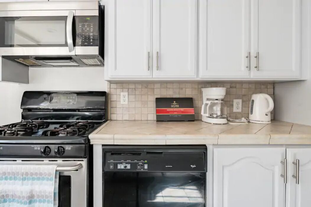 Photo of Kitchen in Shoreline West