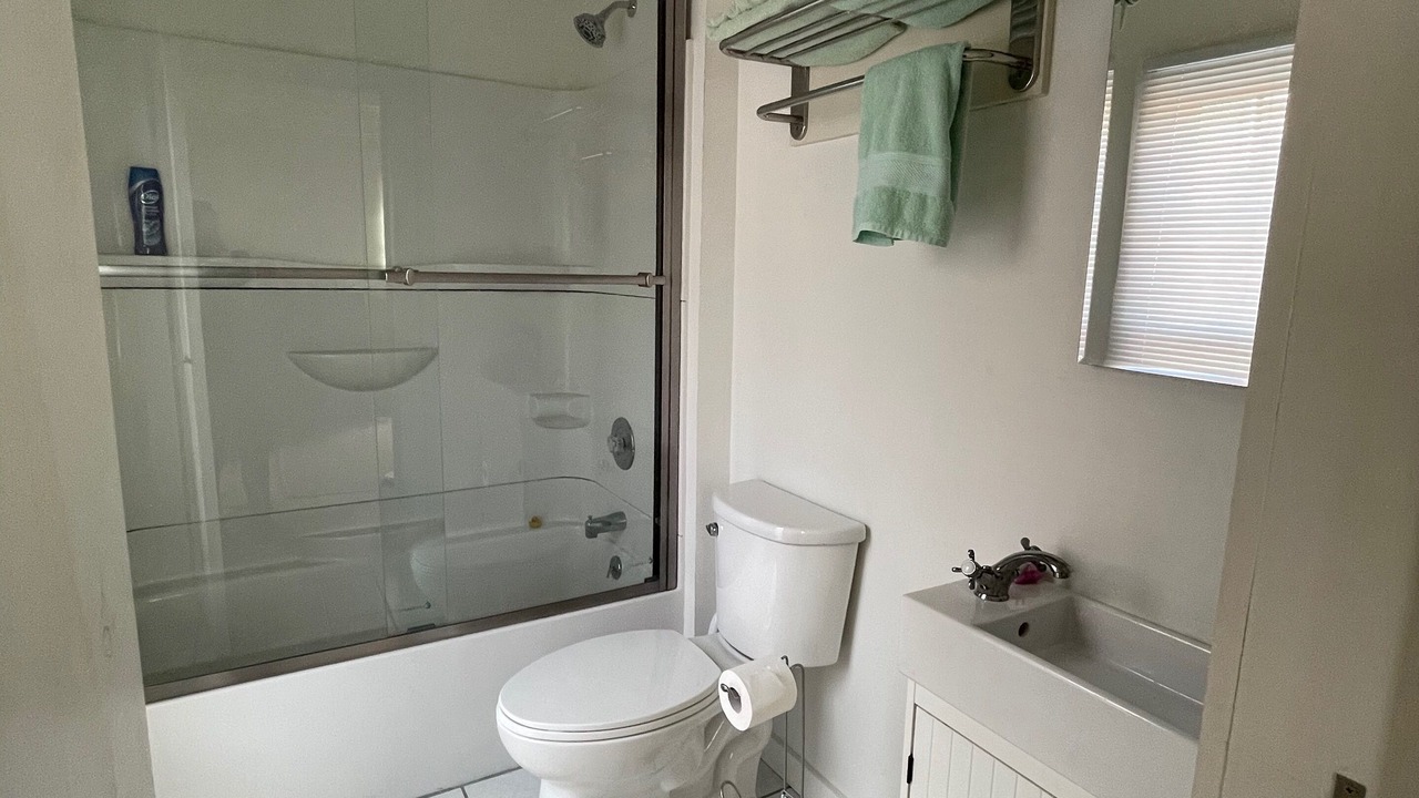 Photo of Bathroom in Greenbackville