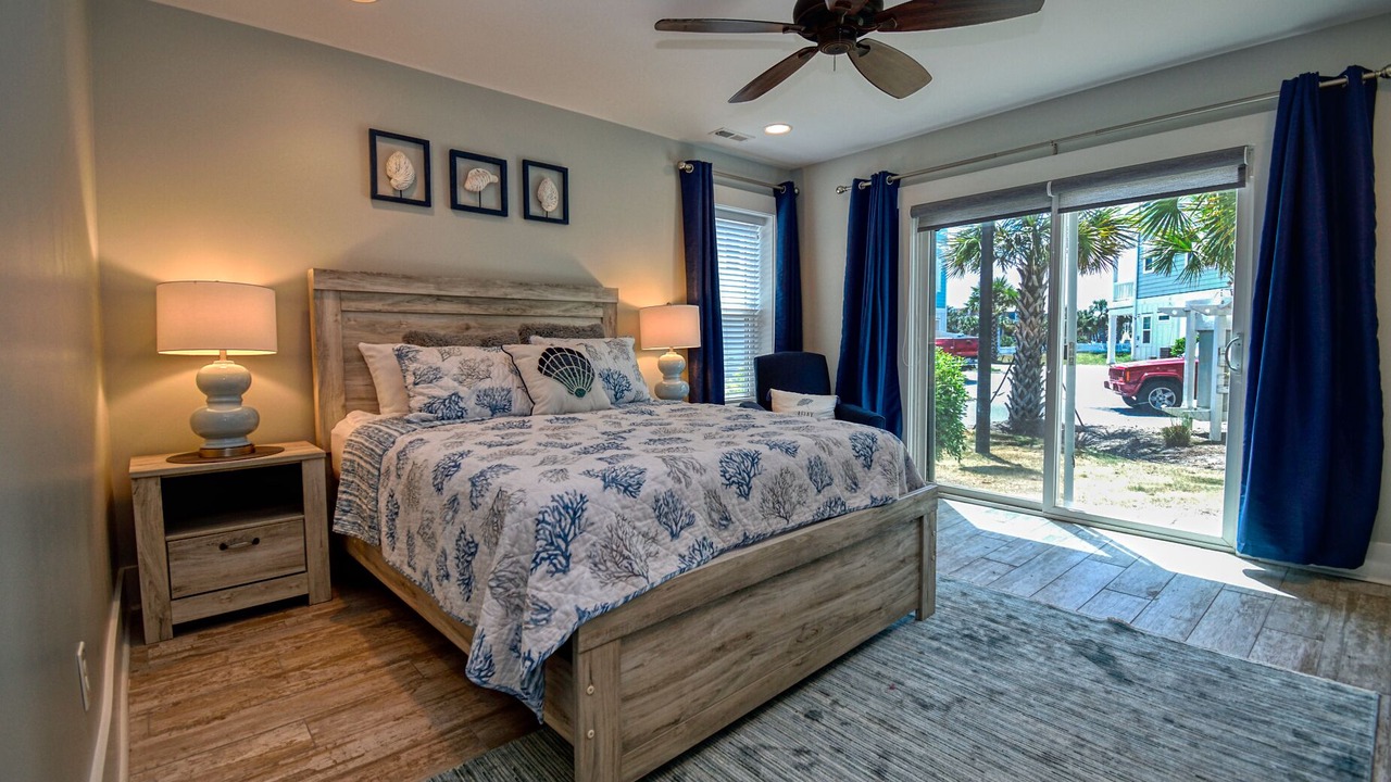 Photo of Bedroom in North Carolina Coast