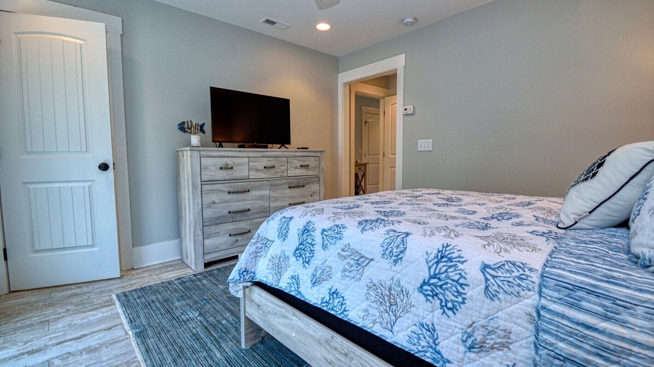 Photo of Bedroom in North Carolina Coast