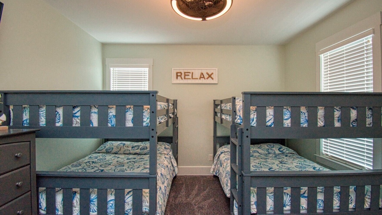 Photo of Bedroom in North Carolina Coast