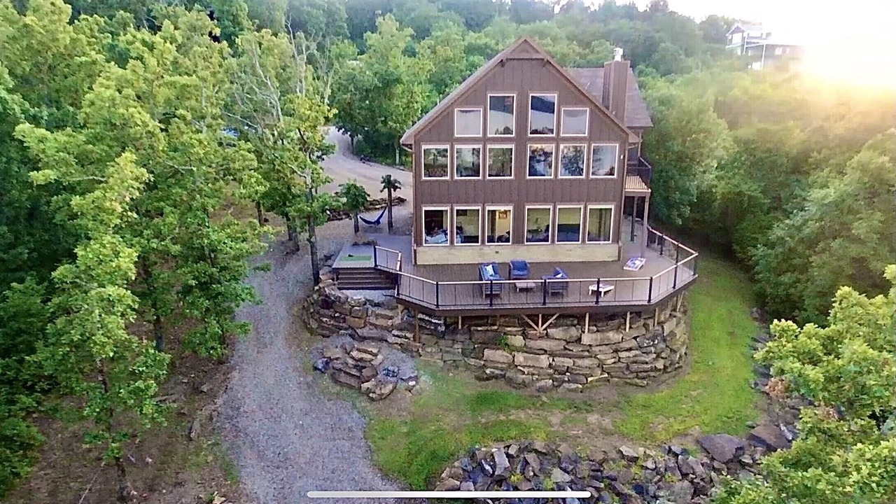 Photo of Outdoor in Hoyt