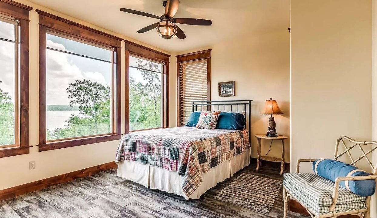 Photo of Bedroom in Hoyt