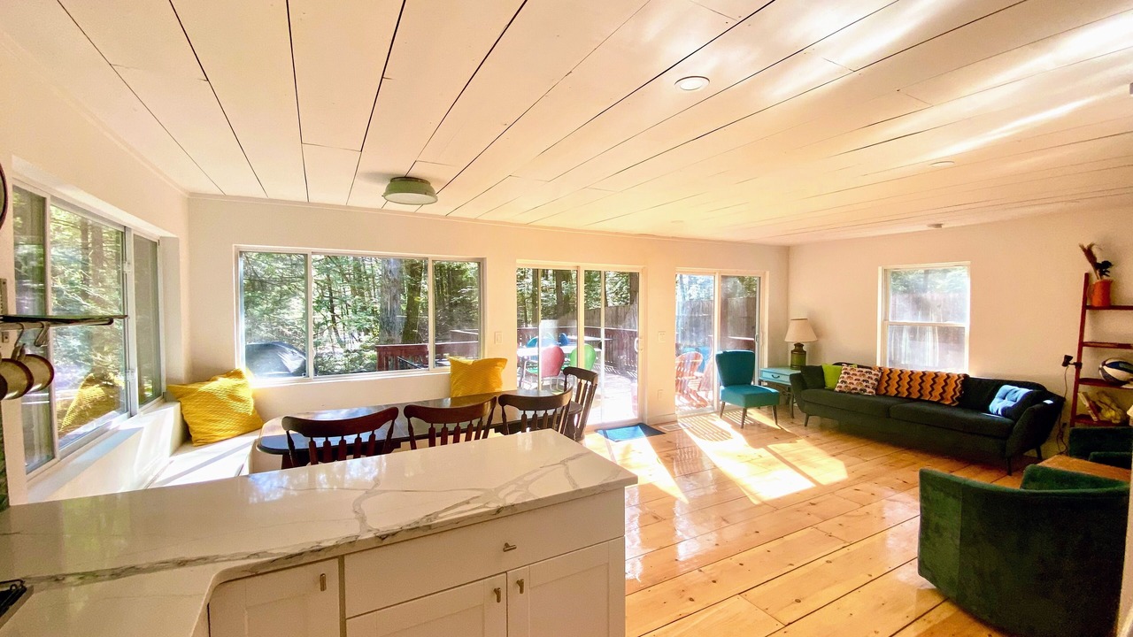 Photo of Livingroom in Kerhonkson