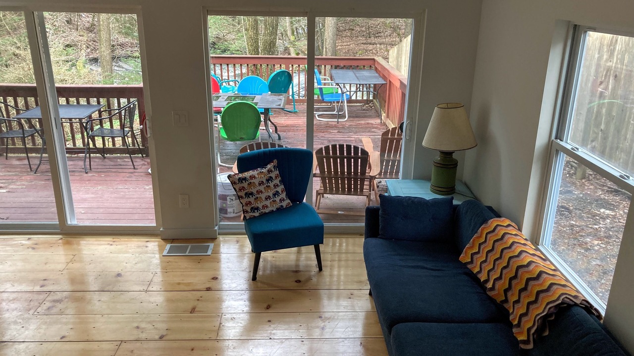 Photo of Livingroom in Kerhonkson