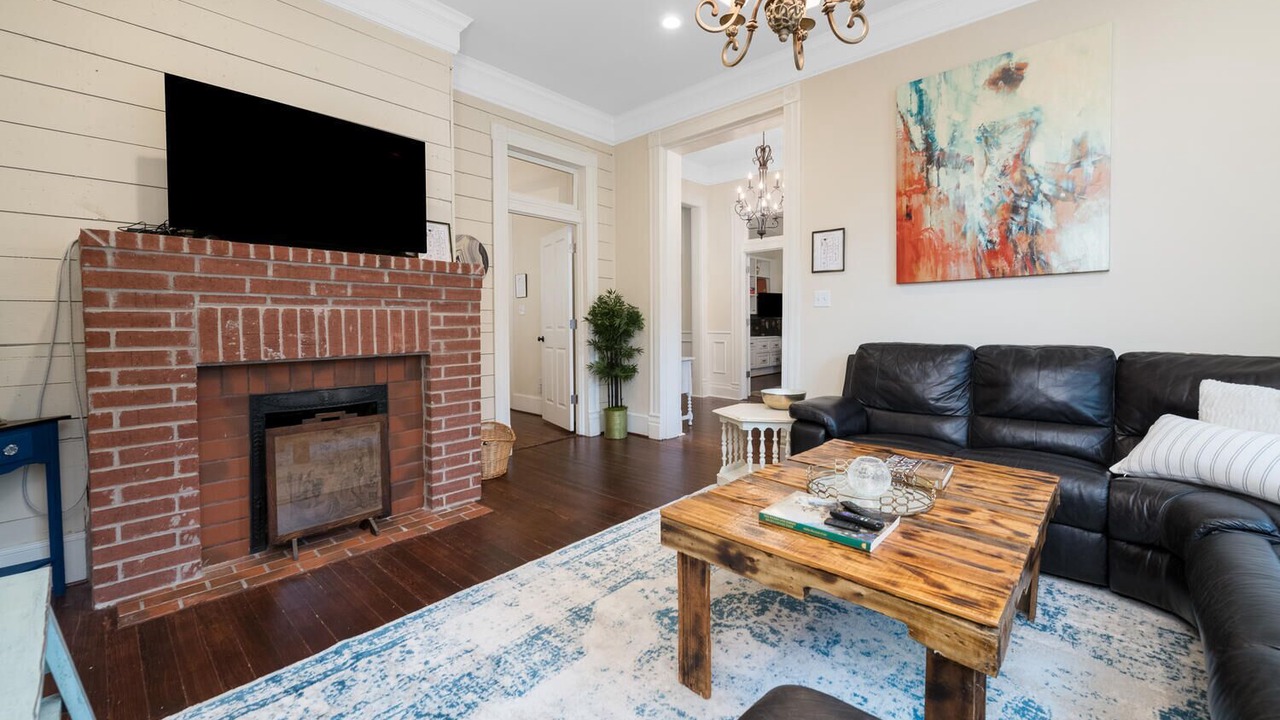 Photo of Livingroom in Brazos