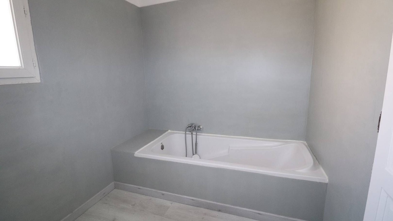 Photo of Bathroom in Le Grau-Du-Roi