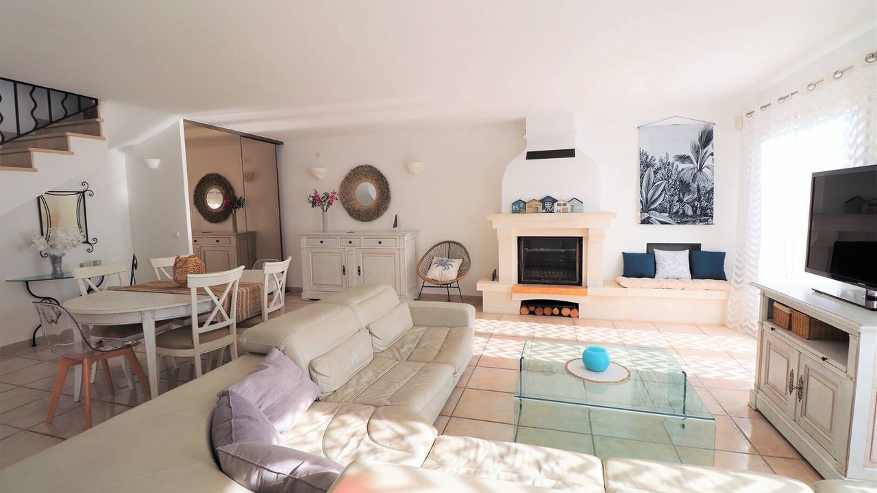 Photo of Livingroom in Le Grau-Du-Roi