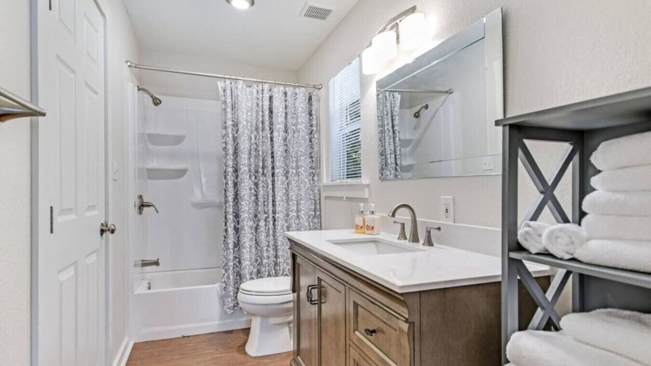 Photo of Bathroom in Barton Creek Highlands