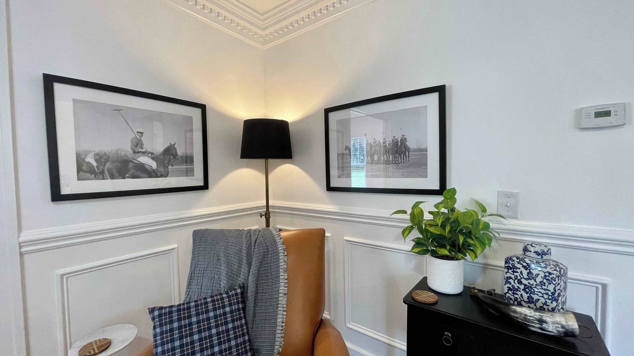Photo of Livingroom in Skaneateles